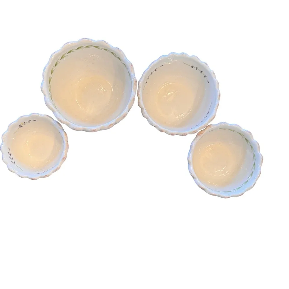 Set of 4 Ceramic Nesting Mixing Bowls Tuscan French Floral Design Scalloped Edge